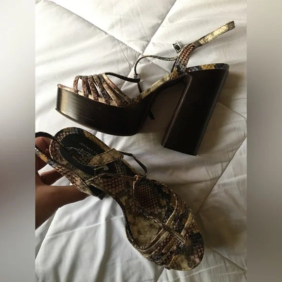 Jeffrey Campbell x Free People Platform Snakeskin 70s Strappy Block Heels ๐ - Picture 10 of 14